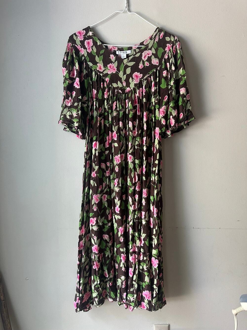 Go Softly Patio Floral Crinkle Midi Dress Women's Medium